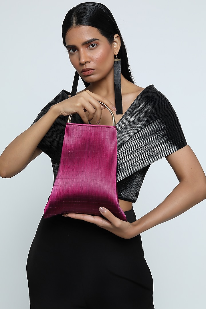 Pink Metal Wire Drawstring Bag by Rimzim Dadu
