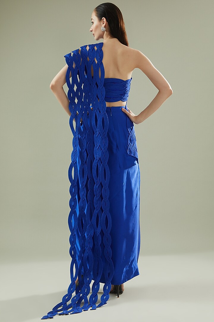 Blue Satin Draped Bridal Saree Set by Rimzim Dadu at Pernia's Pop Up Shop