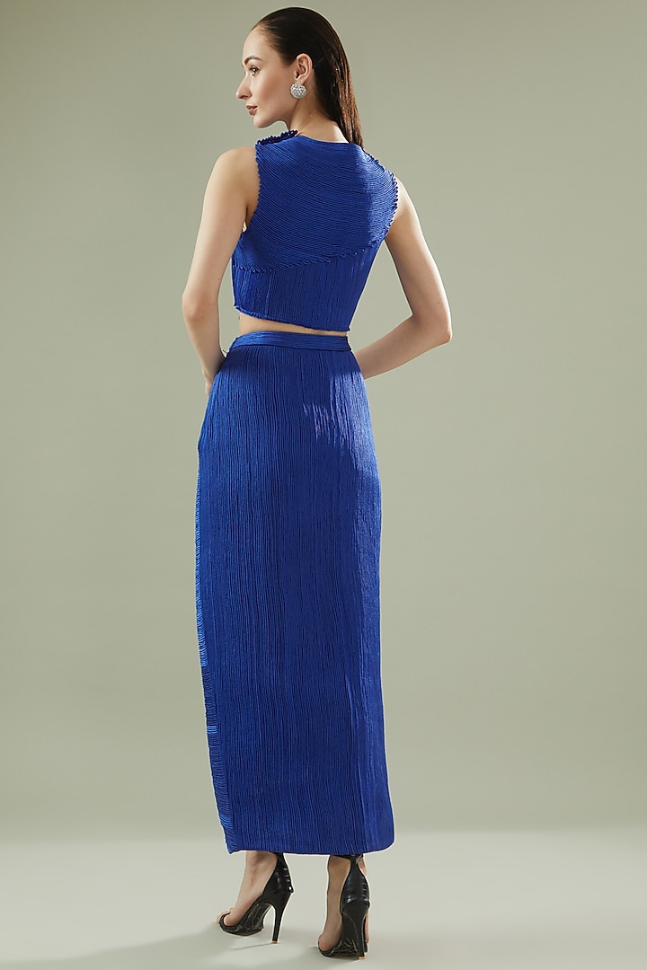 Blue Satin Embroidered Skirt Set by Rimzim Dadu at Pernia's Pop Up Shop
