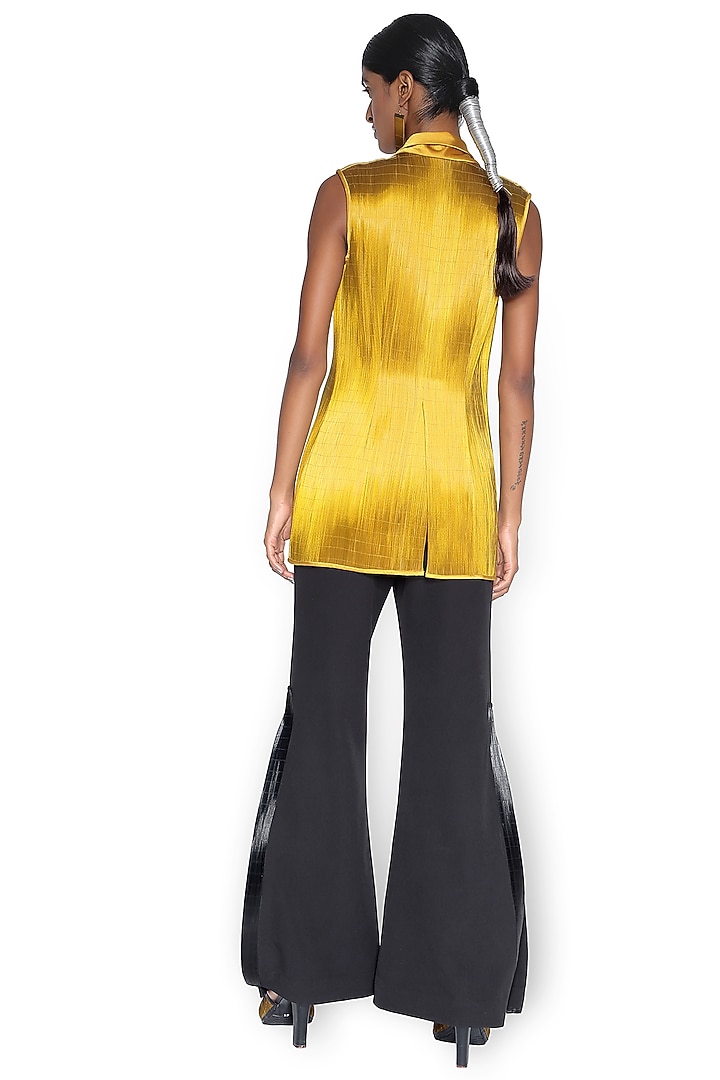 Gold Metallic Textured Jacket by Rimzim Dadu at Pernia's Pop Up Shop
