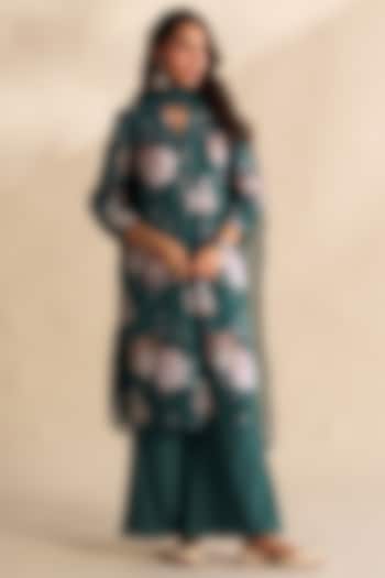 Green Cambric Cotton Floral Kurta Set by Roze at Pernia's Pop Up Shop
