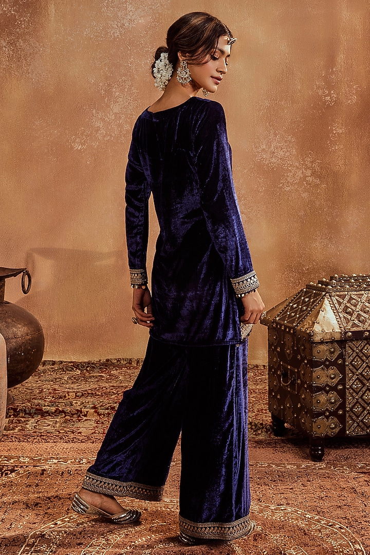 Blue Micro Velvet Lacework Kurta Set by Roze at Pernia's Pop Up Shop
