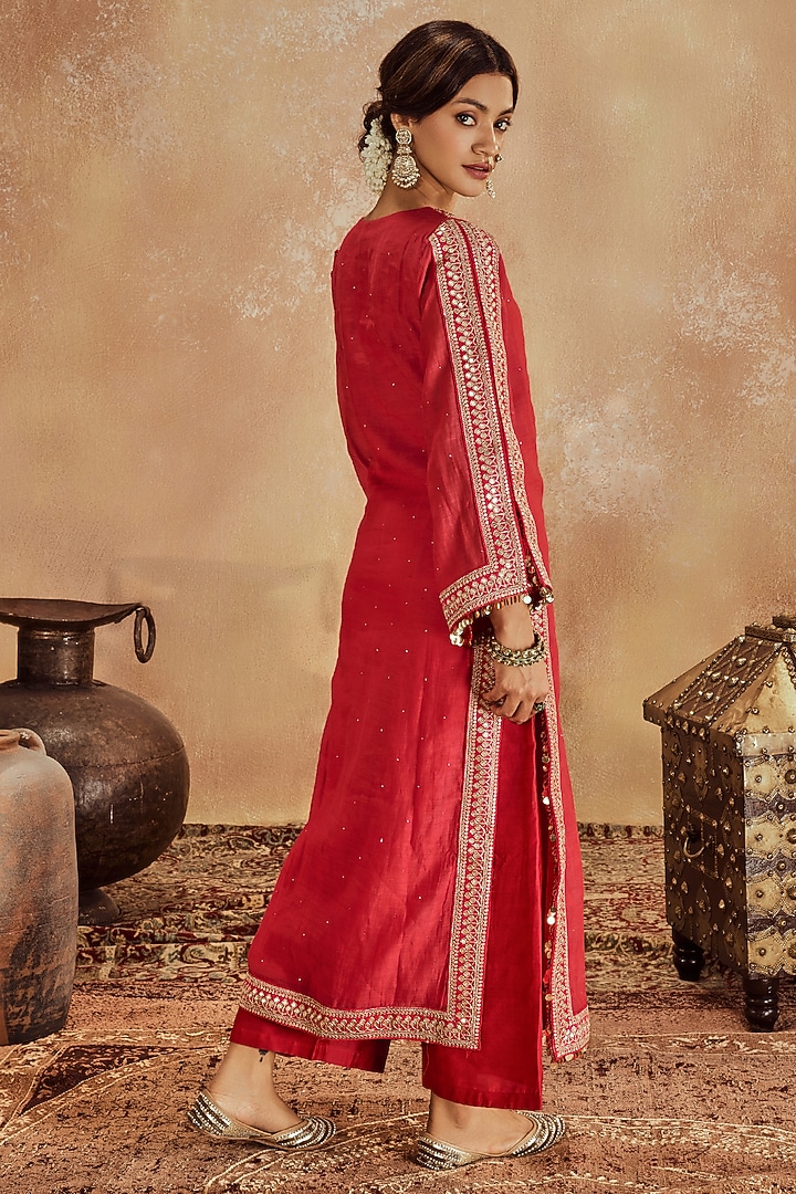 Pink Muskaish Chanderi Kurta Set by Roze at Pernia's Pop Up Shop