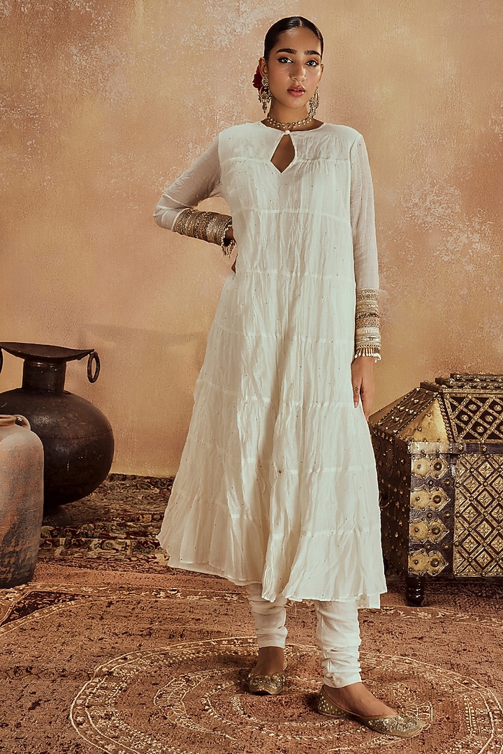 White Crushed Chanderi Mukaish Work Party Wear Anarkali Set by Roze at Pernia's Pop Up Shop
