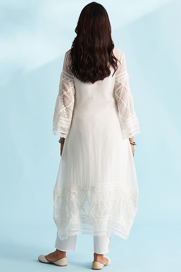 White Sheer Organza Lacework Kurta Set by Roze at Pernia's Pop Up Shop