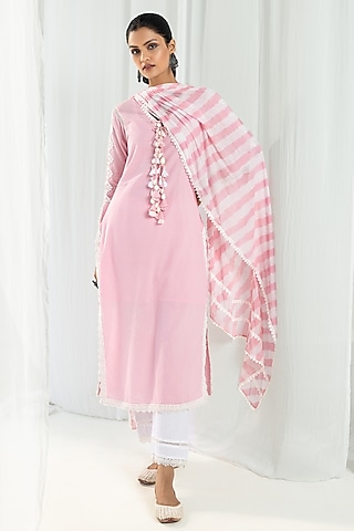 Pink Cotton Kantha Handcrafted Straight Kurta Set by Roze