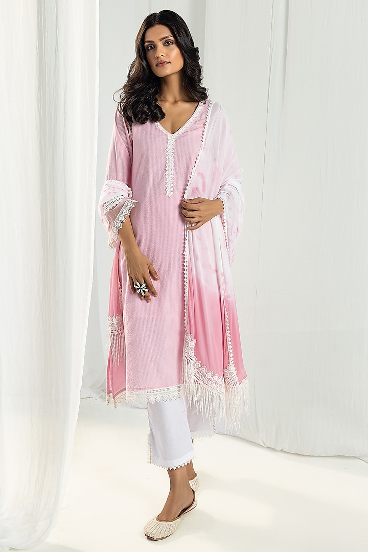 Pink Cotton Kantha Handcrafted Straight Kurta Set by Roze at Pernia's Pop Up Shop