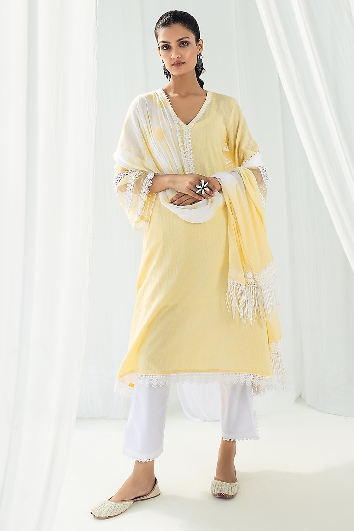 Yellow Cotton Kantha Handcrafted Straight Kurta Set by Roze at Pernia's Pop Up Shop