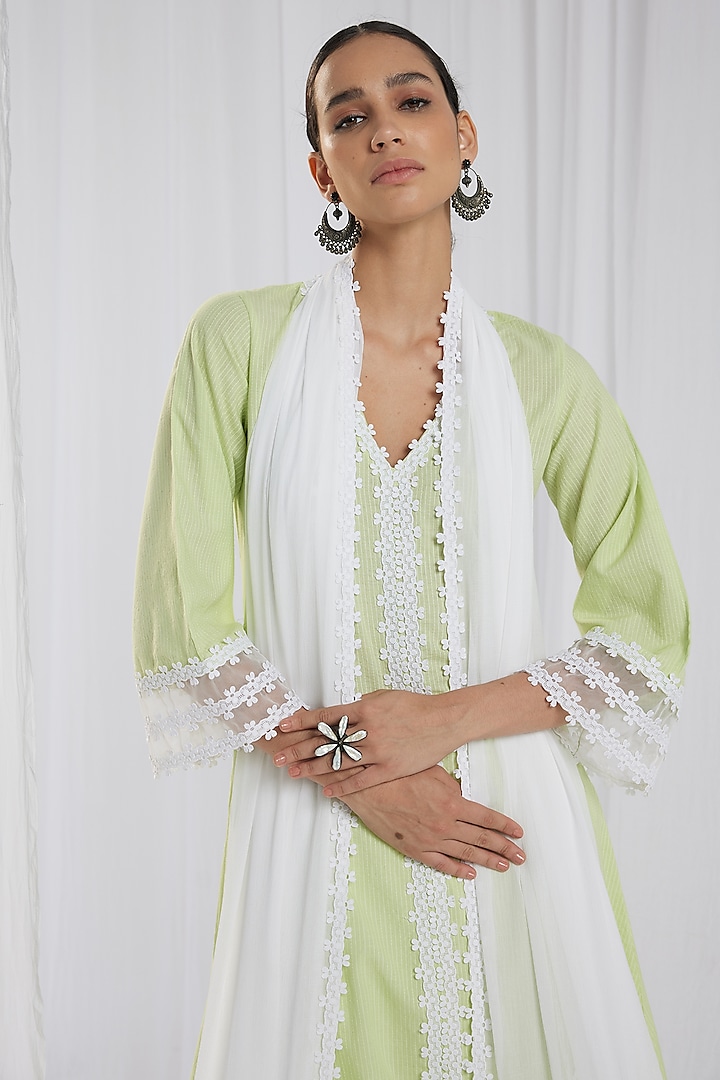 Green Cotton Kantha Handcrafted Straight Kurta Set by Roze at Pernia's Pop Up Shop