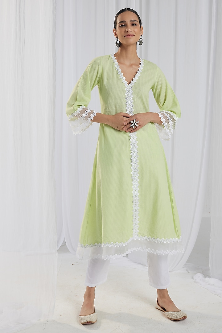Green Cotton Kantha Handcrafted Straight Kurta Set by Roze at Pernia's Pop Up Shop