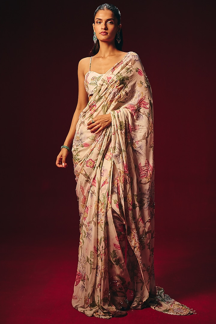 White Pure Organza Floral Embroidered Pre-Draped Wedding Saree Set by Roze at Pernia's Pop Up Shop