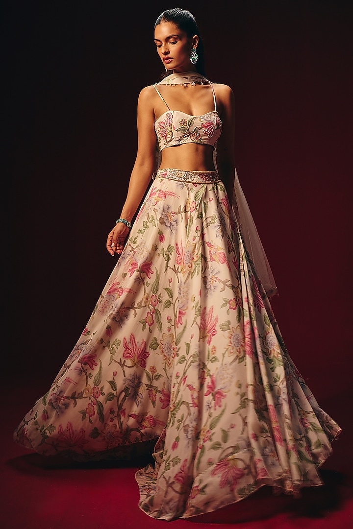 White Pure Organza Embroidered Lehenga Set by Roze at Pernia's Pop Up Shop