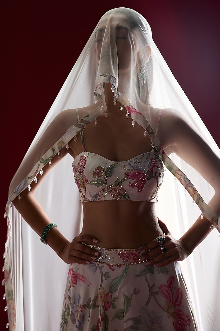 White Pure Organza Embroidered Lehenga Set by Roze at Pernia's Pop Up Shop
