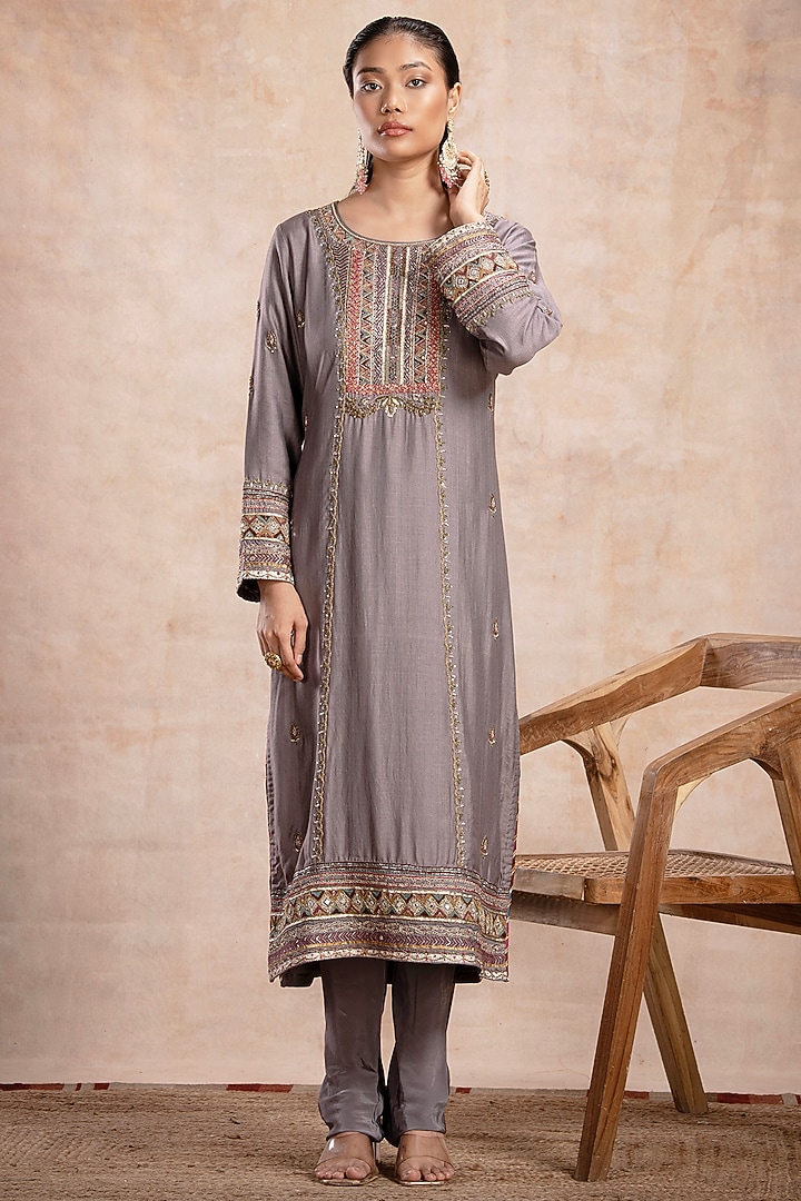 Grey Tussar Zardosi Embellished Straight Kurta Set by Saahiil Kapoor at Pernia's Pop Up Shop