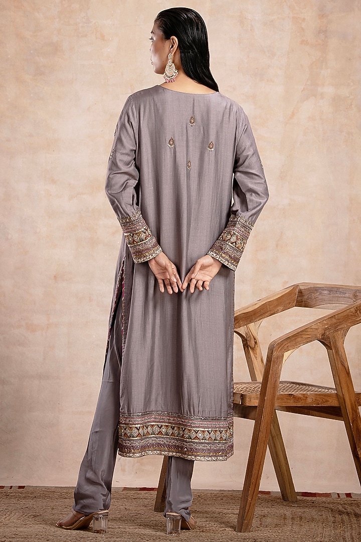 Grey Tussar Zardosi Embellished Straight Kurta Set by Saahiil Kapoor at Pernia's Pop Up Shop