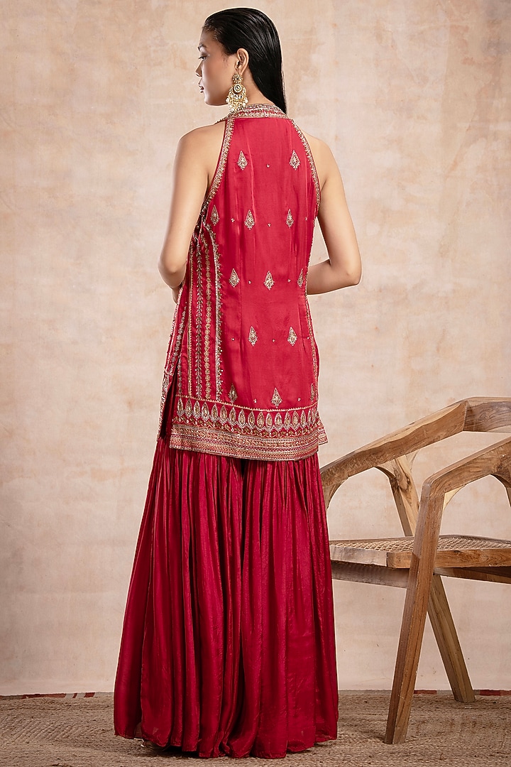 Sindoori Red Silk Gharara Set by Saahiil Kapoor at Pernia's Pop Up Shop