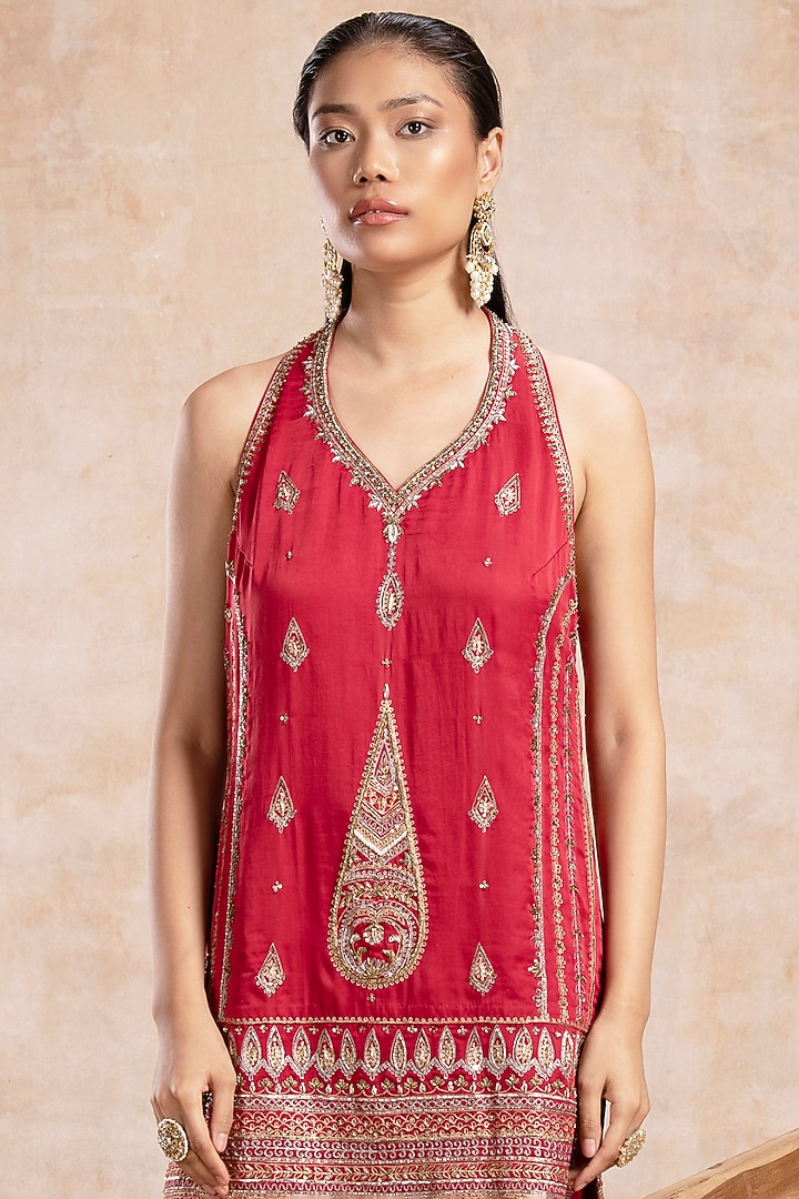 Sindoori Red Silk Gharara Set by Saahiil Kapoor at Pernia's Pop Up Shop