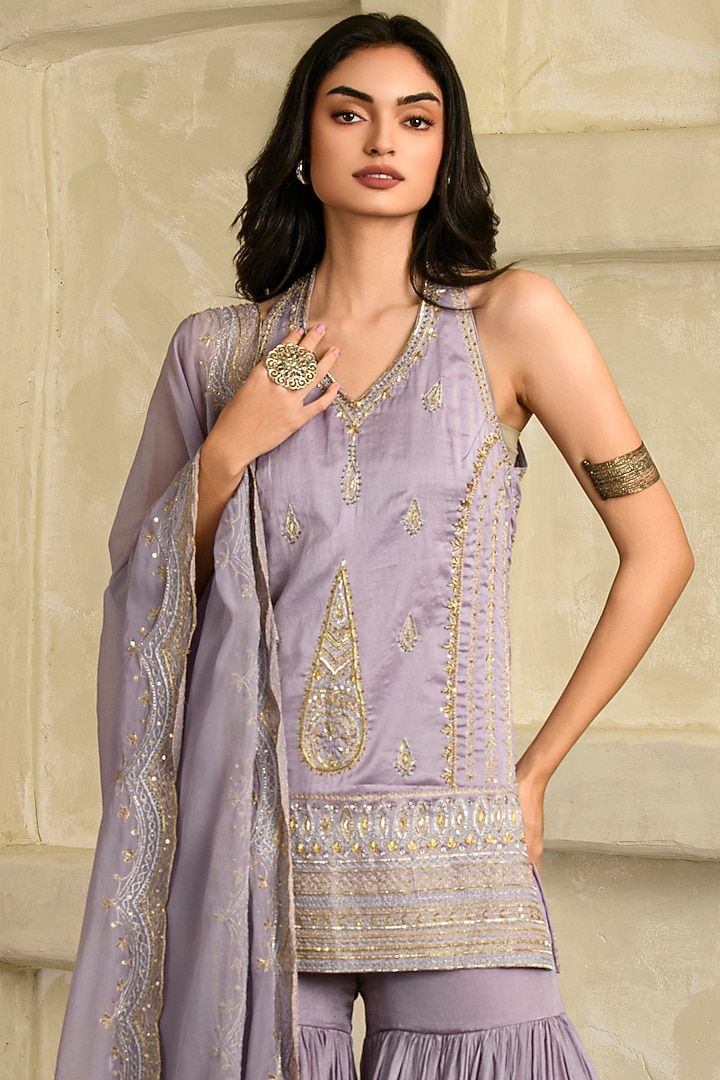 Purple Tabby Chanderi Gharara Set by Saahiil Kapoor at Pernia's Pop Up Shop