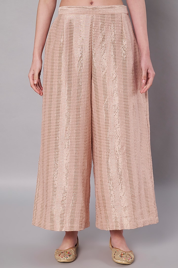 Dirty Blush Chanderi 3D Floral Applique Embroidered Kurta Set by Saahiil Kapoor at Pernia's Pop Up Shop