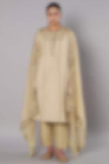 Pistachio Green Chanderi Floral Embroidered Kurta Set by Saahiil Kapoor at Pernia's Pop Up Shop