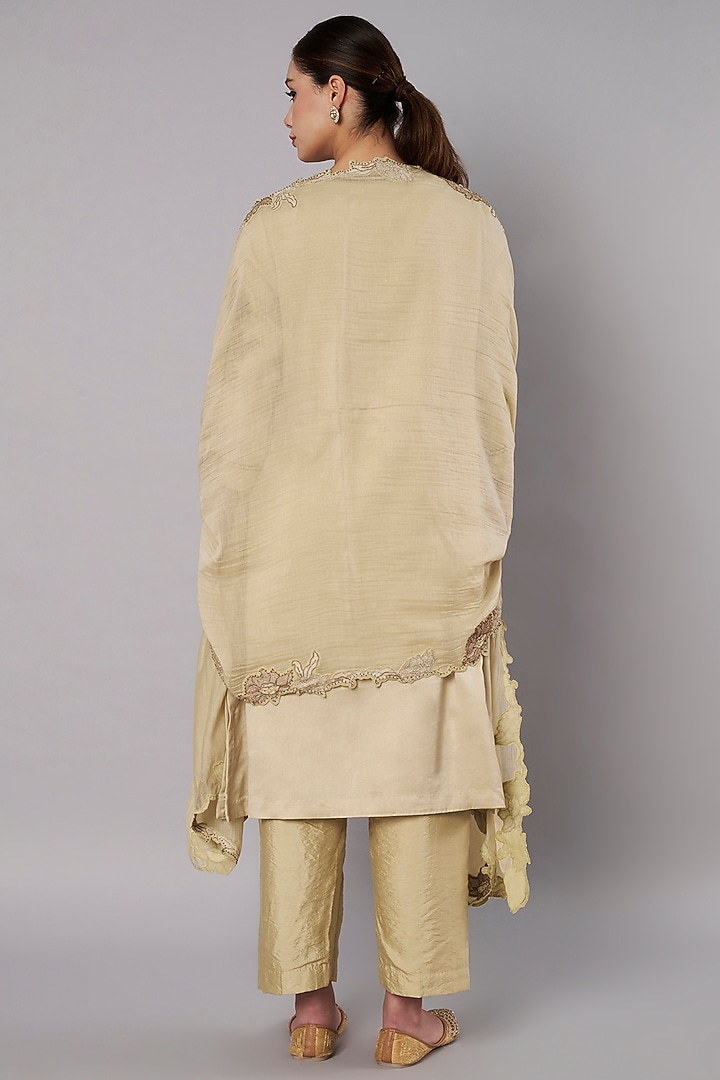 Pistachio Green Chanderi Floral Embroidered Kurta Set by Saahiil Kapoor at Pernia's Pop Up Shop