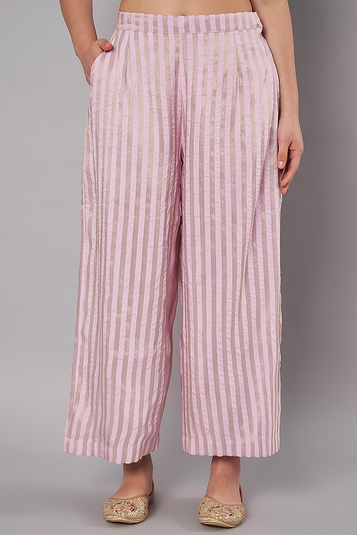 Pastel Lilac Chanderi Hand Embroidered Kurta Set by Saahiil Kapoor at Pernia's Pop Up Shop