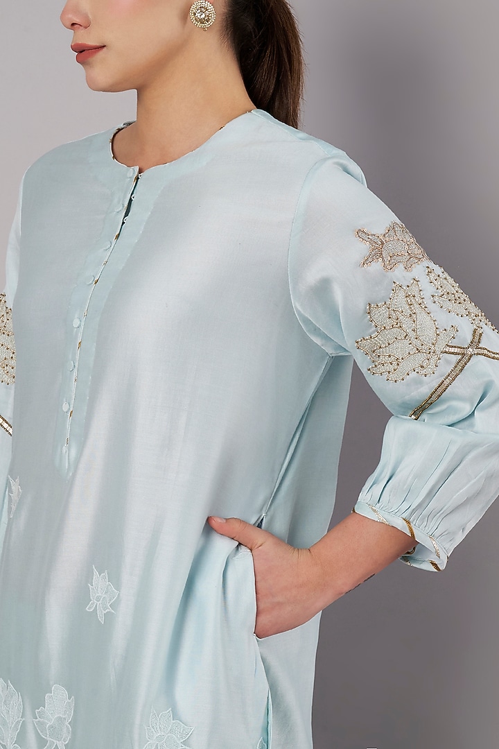 Ice Blue Chanderi Hand Embroidered Kurta Set by Saahiil Kapoor at Pernia's Pop Up Shop