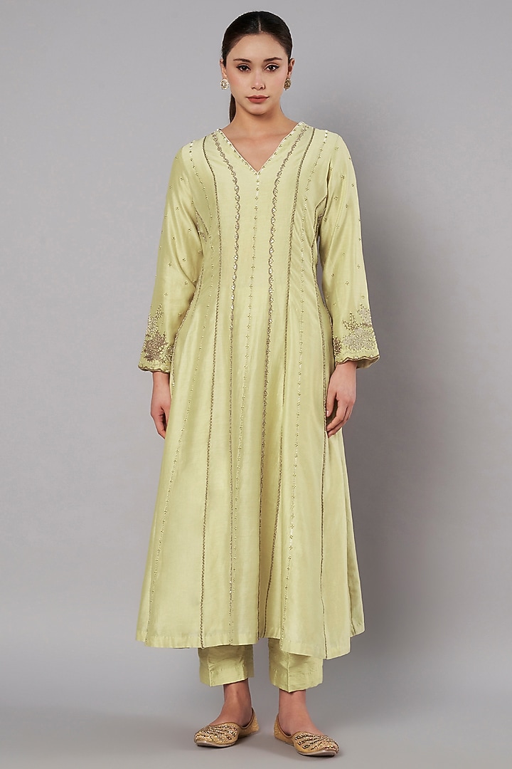 Soft Lime Chanderi Hand Embroidered Kurta Set by Saahiil Kapoor at Pernia's Pop Up Shop