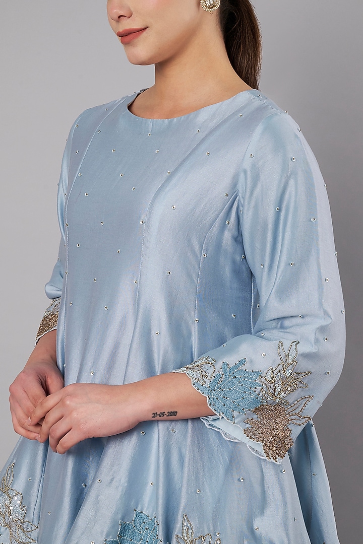 Dusty Blue Chanderi Hand Embroidered Short Kurta Set Set by Saahiil Kapoor at Pernia's Pop Up Shop