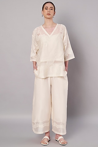 Ivory Mul Chanderi & Chanderi Co-Ord Set by Saahiil Kapoor