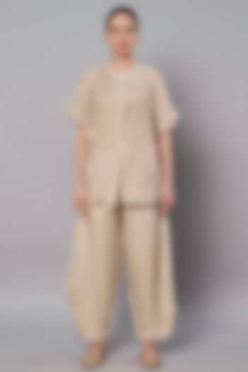 Ivory Mul Chanderi & Linen Satin Co-Ord Set by Saahiil Kapoor at Pernia's Pop Up Shop