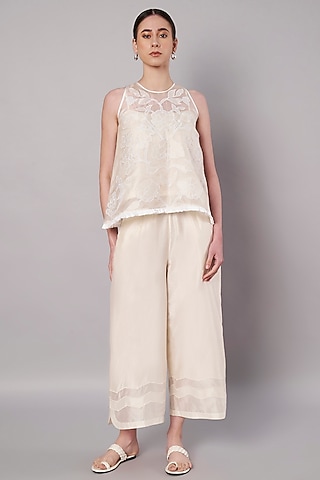 Ivory Mul Chanderi & Chanderi Co-Ord Set by Saahiil Kapoor