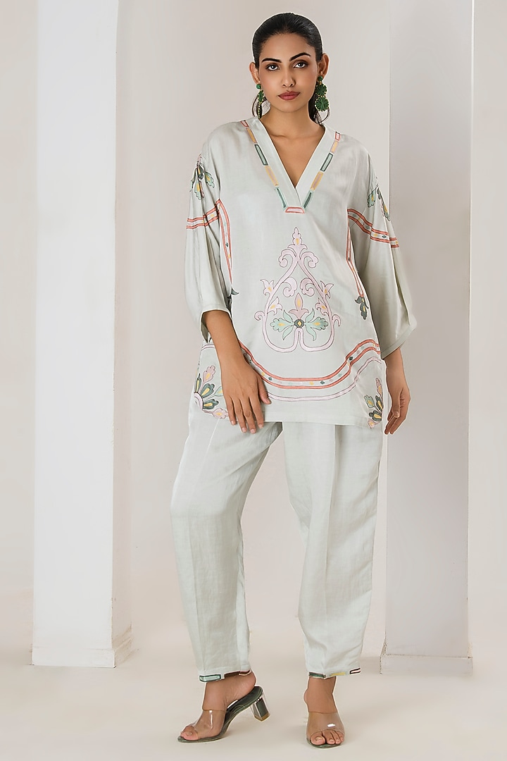 Mint Green Linen Satin Aari Embroidered Co-Ord Set by Saahiil Kapoor at Pernia's Pop Up Shop
