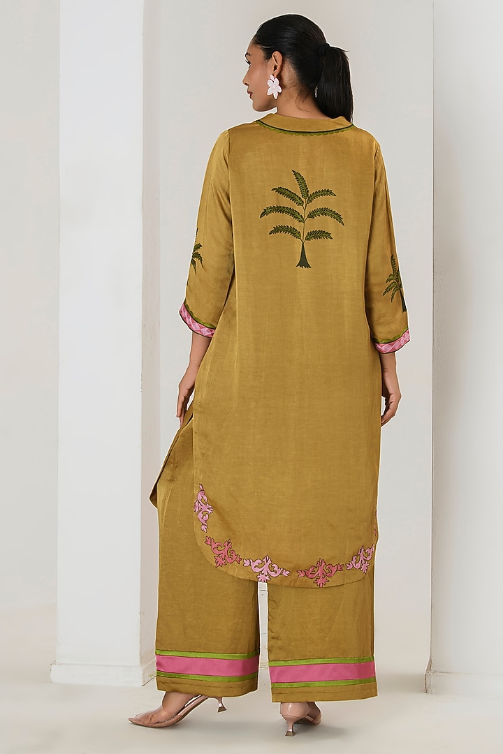 Mustard Linen Satin Floral Embroidered Kurta Set by Saahiil Kapoor at Pernia's Pop Up Shop