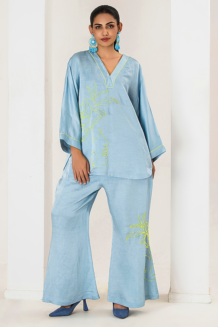 Blue Linen Satin Beads Work Short Kurta Set by Saahiil Kapoor at Pernia's Pop Up Shop