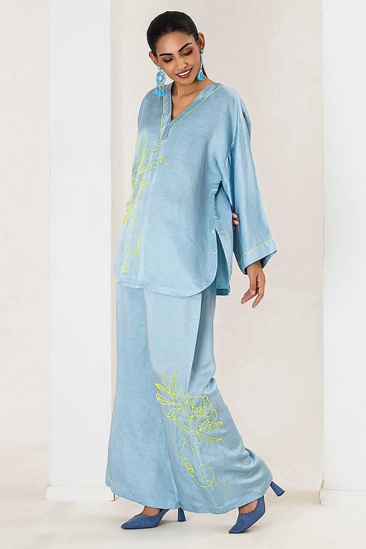 Blue Linen Satin Beads Work Short Kurta Set by Saahiil Kapoor at Pernia's Pop Up Shop