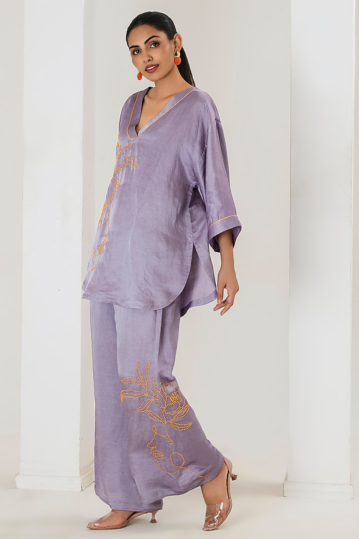 Purple Linen Satin Beads Work Short Kurta Set by Saahiil Kapoor at Pernia's Pop Up Shop