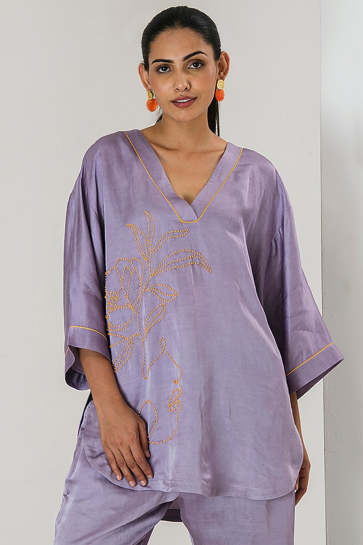 Purple Linen Satin Beads Work Short Kurta Set by Saahiil Kapoor at Pernia's Pop Up Shop