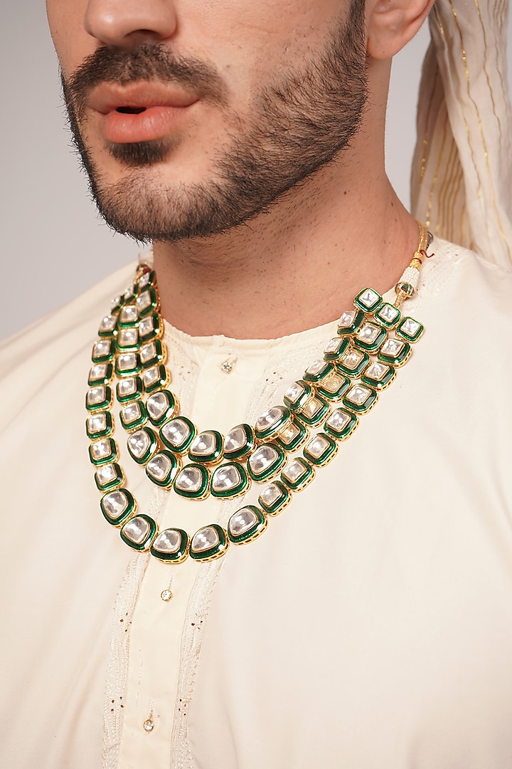Gold Polki & Emerald Necklace by Suhana art & jewels at Pernia's Pop Up Shop