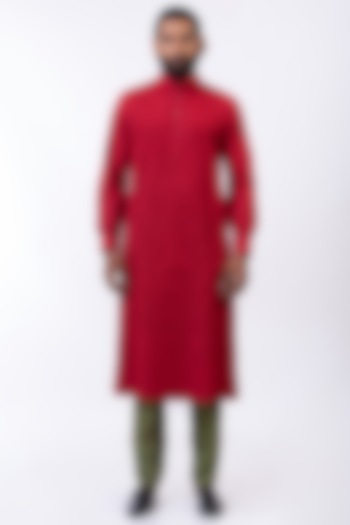 Red Embroidered Kurta by Saksham and Neharicka Men