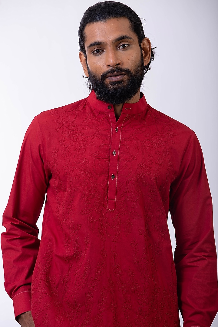 Red Embroidered Kurta by Saksham and Neharicka Men at Pernia's Pop Up Shop