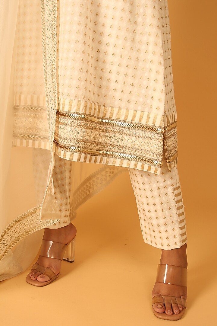 Ivory Chanderi Brocade Hand Embroidered Kurta Set by Saksham and Neharicka at Pernia's Pop Up Shop