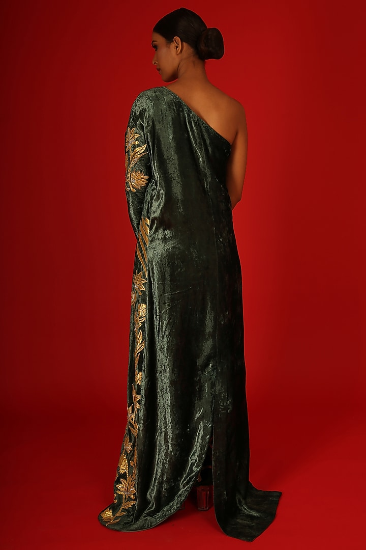 Deep Green Silk Velvet Zardosi Hand Embroidered Co-Ord Set by Saksham and Neharicka at Pernia's Pop Up Shop