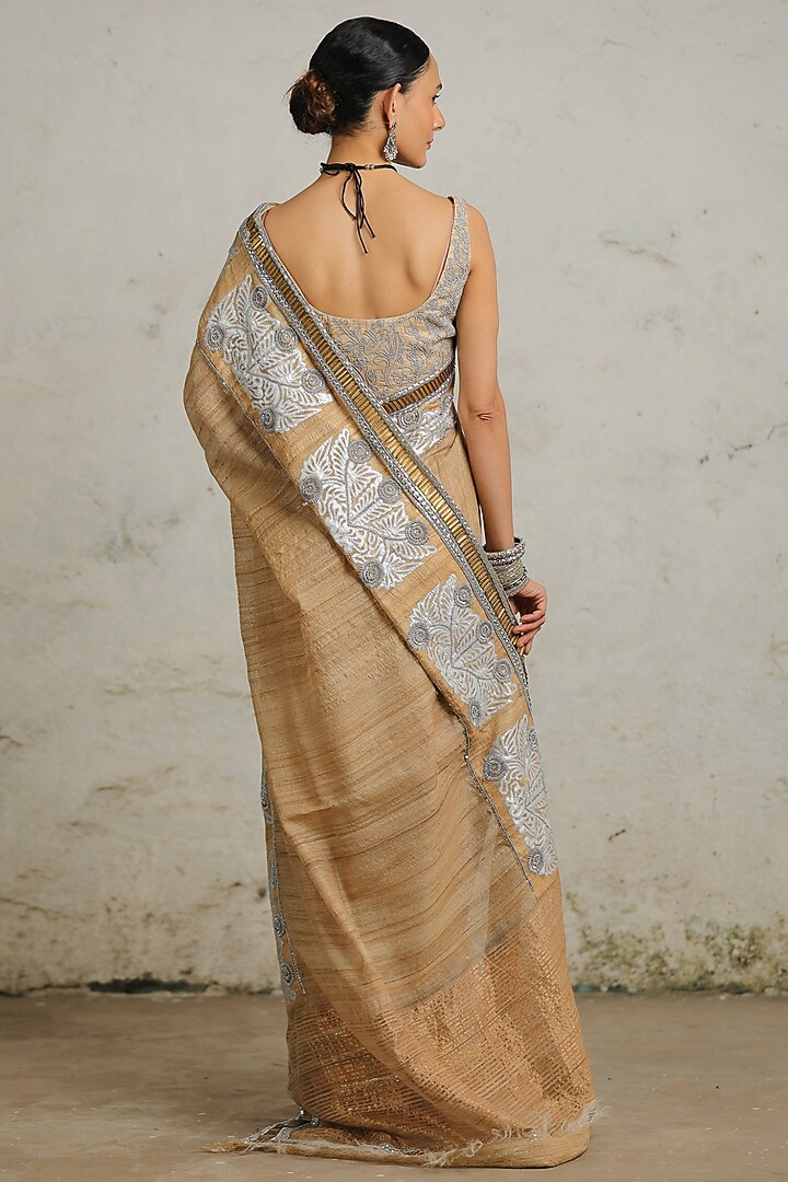 Beige Tussar Silk Aari Hand Embroidered Wedding Saree Set by Saksham and Neharicka at Pernia's Pop Up Shop