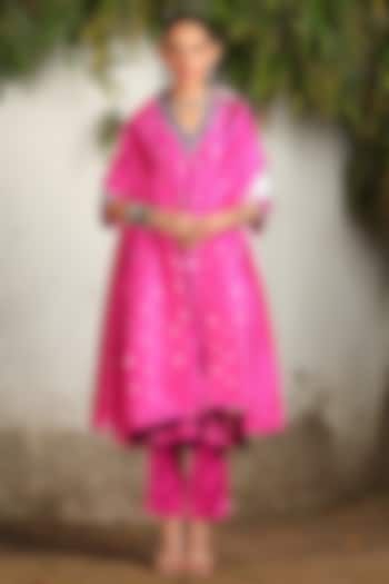 Pink Chanderi Hand Embroidered A-Line Kurta Set by Saksham and Neharicka at Pernia's Pop Up Shop