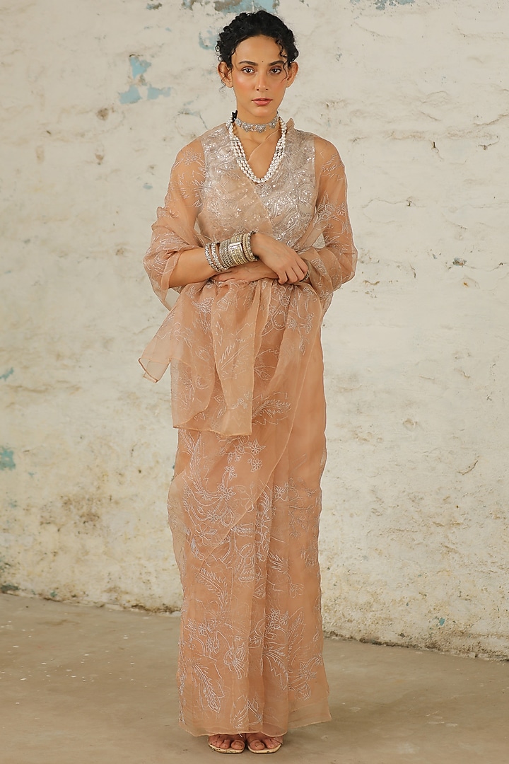 Beige Organza Floral Jaal Hand Embroidered Wedding Saree Set by Saksham and Neharicka at Pernia's Pop Up Shop