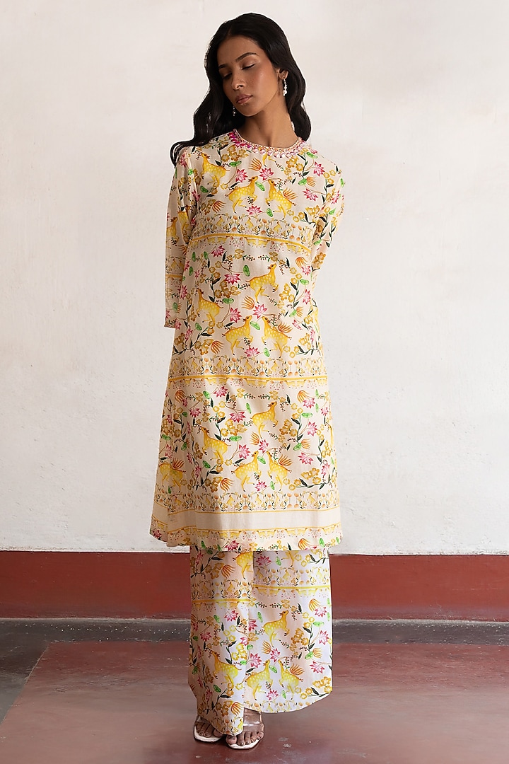 Yellow Banarasi Cotton Silk Printed & Embroidered Kurta Set by Saksham and Neharicka at Pernia's Pop Up Shop