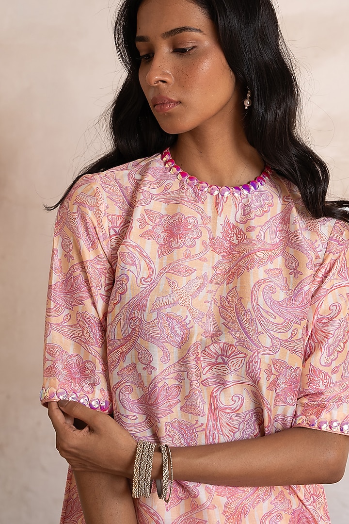Pink & Peach Banarasi Cotton Silk Printed & Hand Embroidered Kurta Set by Saksham and Neharicka at Pernia's Pop Up Shop