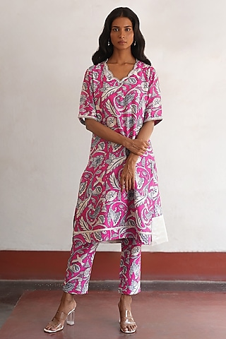 Pink Banarasi Cotton Silk Printed & Embroidered Kurta Set by Saksham and Neharicka