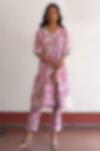 Pink Banarasi Cotton Silk Printed & Embroidered Kurta by Saksham and Neharicka at Pernia's Pop Up Shop